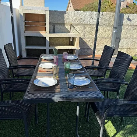 Os Ferreiros 1 Hébergement de vacances *